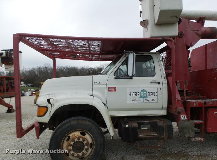 image for item DA3395 1998 Ford F800 bucket truck