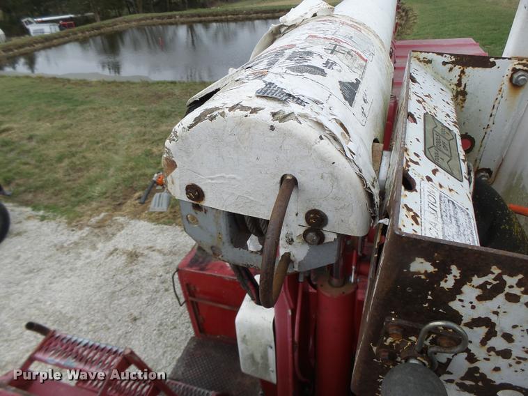 image for item DA3395 1998 Ford F800 bucket truck