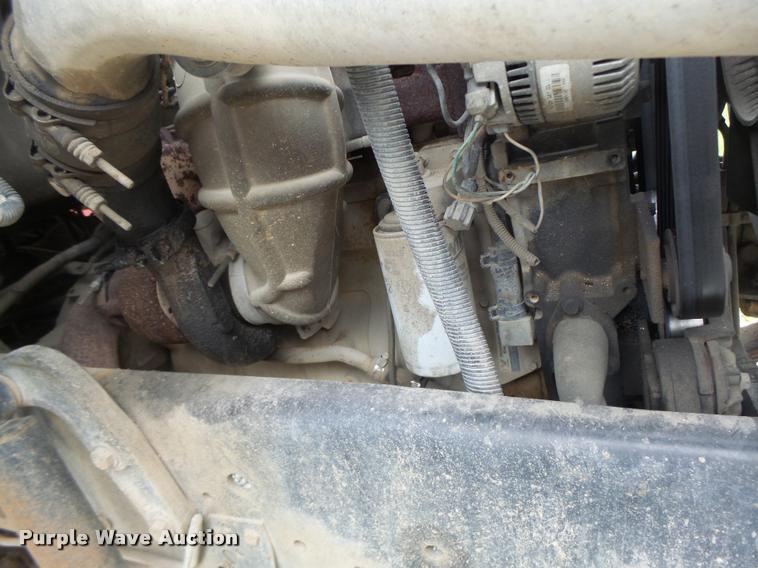 image for item DA3395 1998 Ford F800 bucket truck