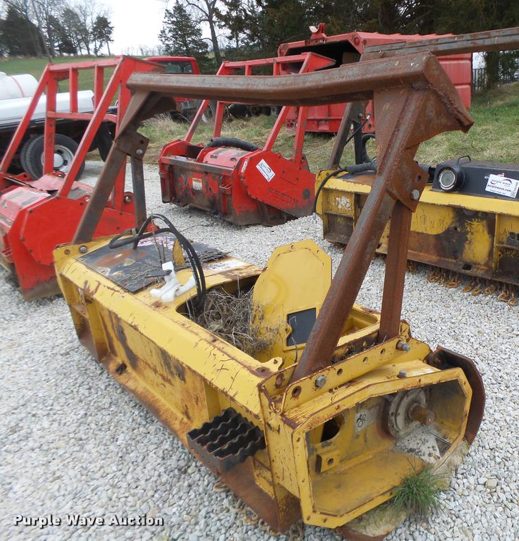 image for item DA3406 (2) 2010 Rayco FM100-6 mulchers