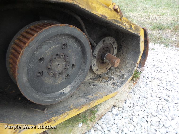 image for item DA3406 (2) 2010 Rayco FM100-6 mulchers