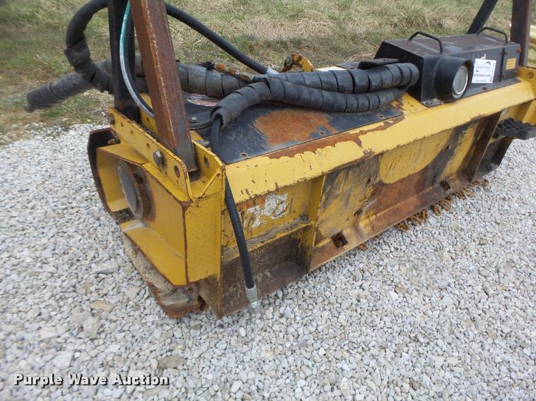 image for item DA3406 (2) 2010 Rayco FM100-6 mulchers
