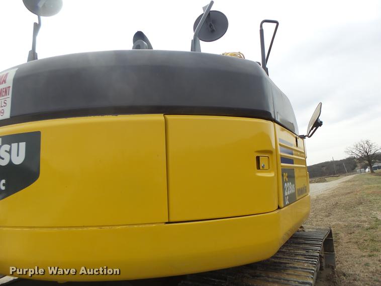 image for item DA3408 2009 Komatsu PC228USLC-3 excavator