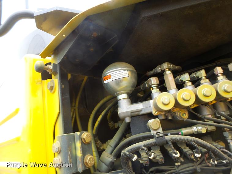 image for item DA3408 2009 Komatsu PC228USLC-3 excavator