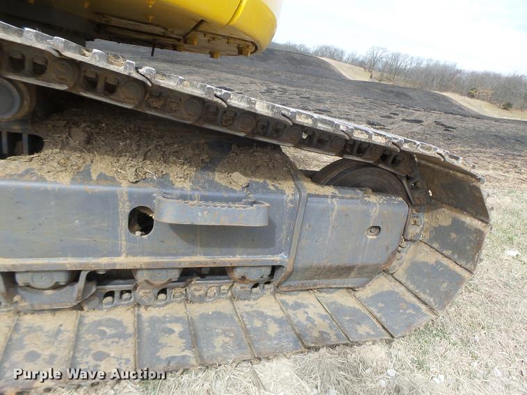 image for item DA3408 2009 Komatsu PC228USLC-3 excavator