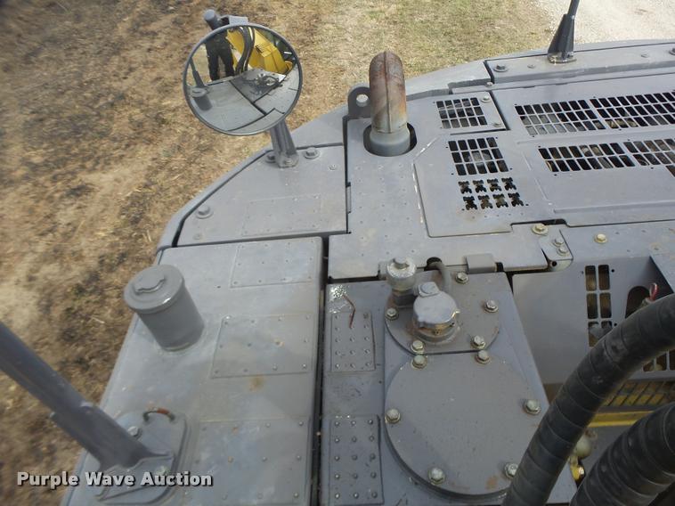 image for item DA3408 2009 Komatsu PC228USLC-3 excavator