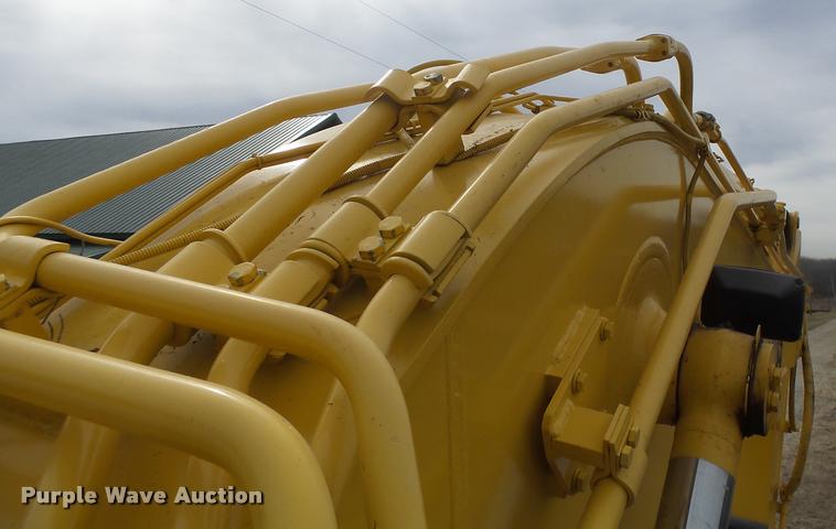 image for item DA3408 2009 Komatsu PC228USLC-3 excavator