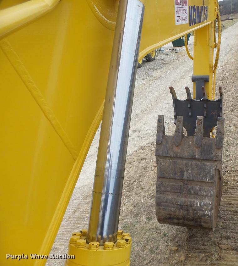 image for item DA3408 2009 Komatsu PC228USLC-3 excavator