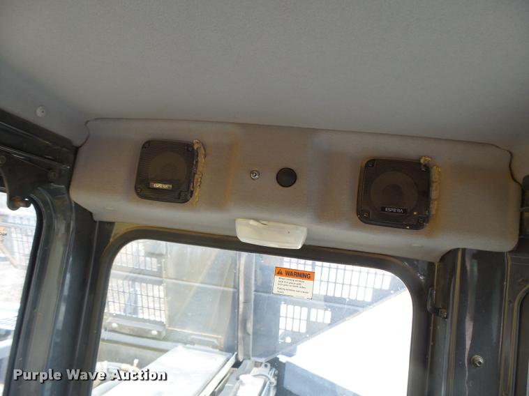 image for item DA3408 2009 Komatsu PC228USLC-3 excavator