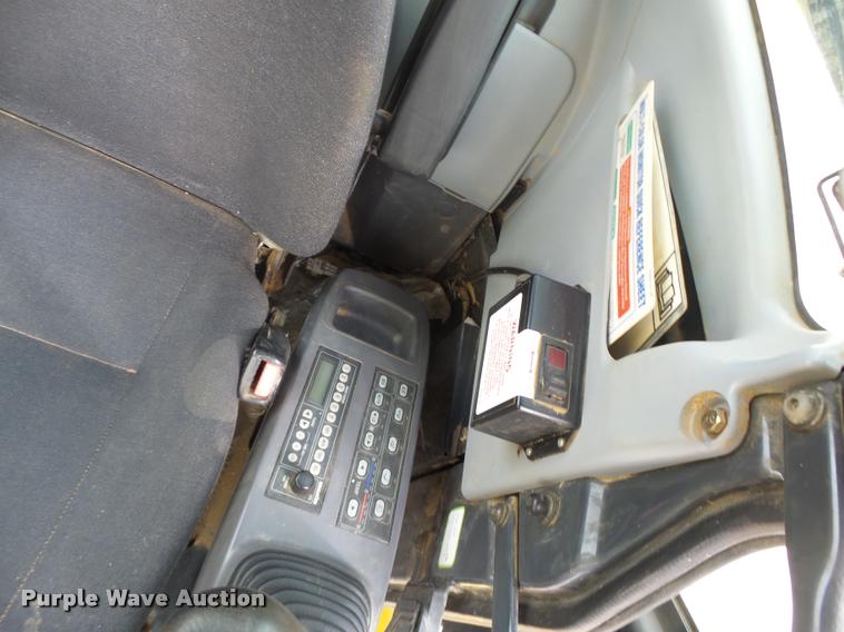 image for item DA3408 2009 Komatsu PC228USLC-3 excavator