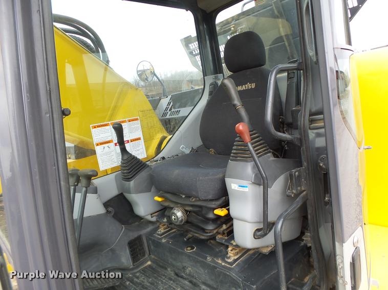 image for item DA3408 2009 Komatsu PC228USLC-3 excavator