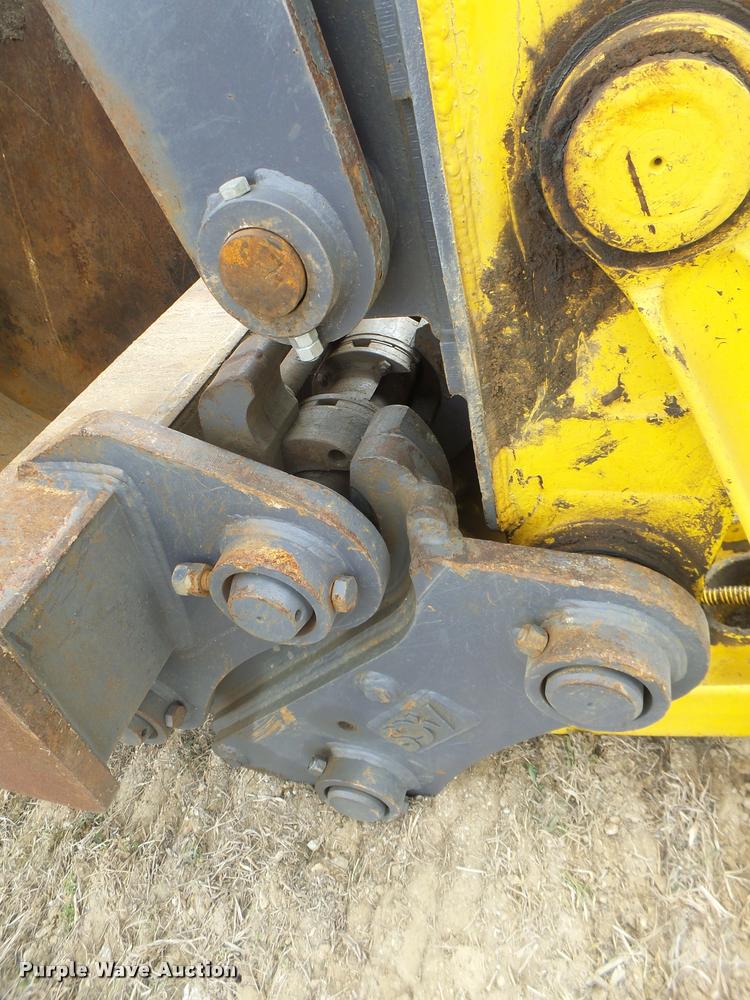 image for item DA3408 2009 Komatsu PC228USLC-3 excavator