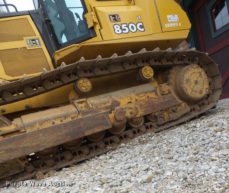 image for item DA3409 2004 John Deere 850C Series II dozer