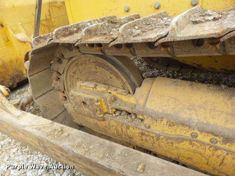 image for item DA3409 2004 John Deere 850C Series II dozer