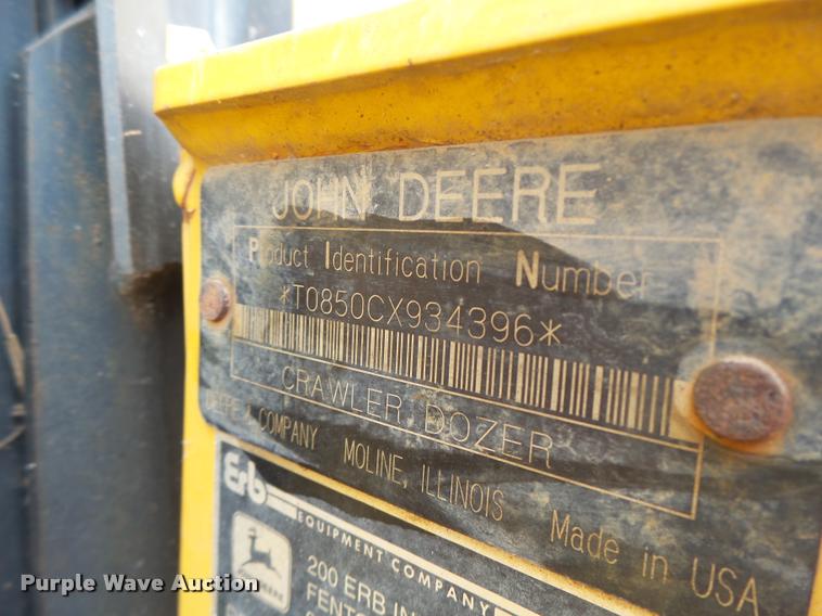 image for item DA3409 2004 John Deere 850C Series II dozer