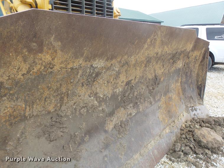 image for item DA3409 2004 John Deere 850C Series II dozer