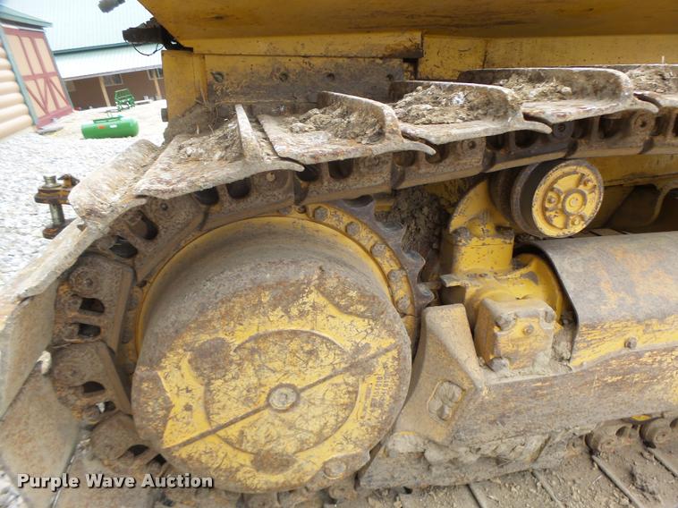 image for item DA3409 2004 John Deere 850C Series II dozer