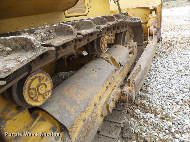 image for item DA3409 2004 John Deere 850C Series II dozer