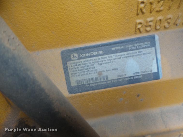 image for item DA3409 2004 John Deere 850C Series II dozer