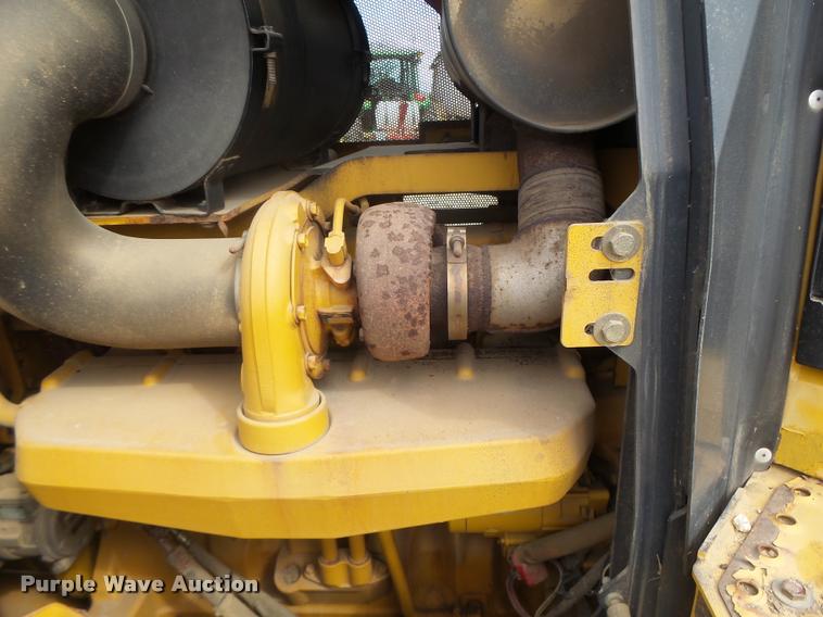 image for item DA3409 2004 John Deere 850C Series II dozer