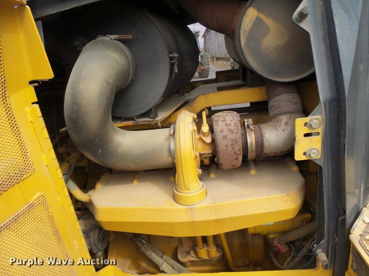 image for item DA3409 2004 John Deere 850C Series II dozer