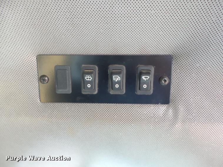 image for item DA3409 2004 John Deere 850C Series II dozer