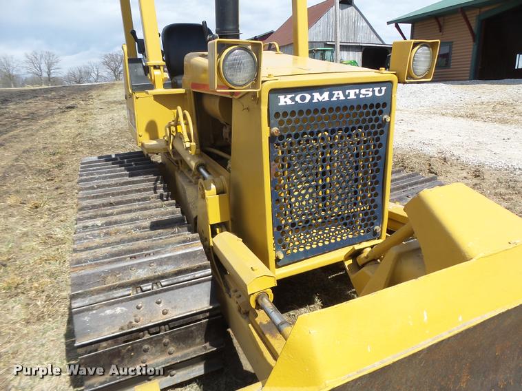 image for item DA3410 Komatsu D21P-6 dozer