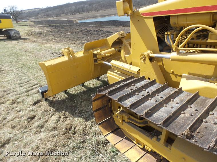 image for item DA3410 Komatsu D21P-6 dozer