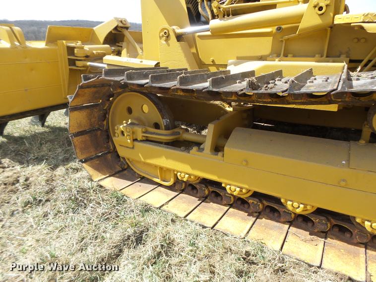 image for item DA3410 Komatsu D21P-6 dozer