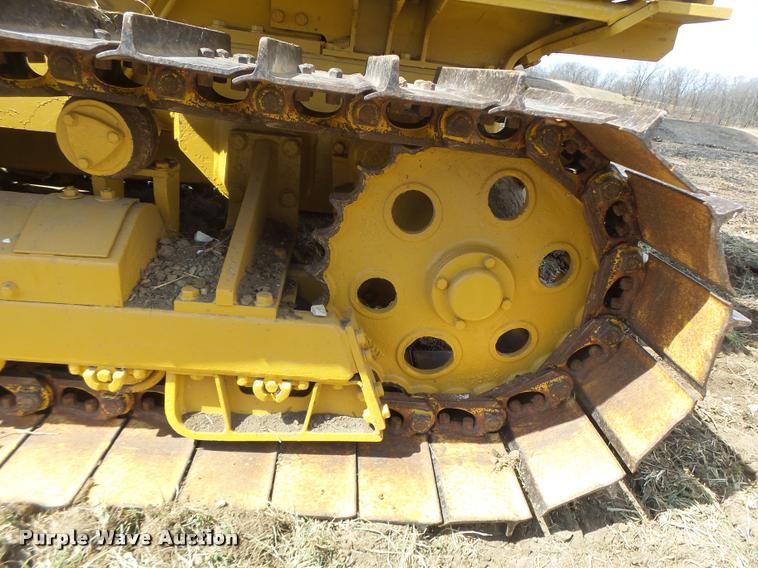 image for item DA3410 Komatsu D21P-6 dozer