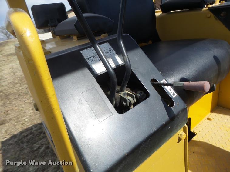 image for item DA3410 Komatsu D21P-6 dozer