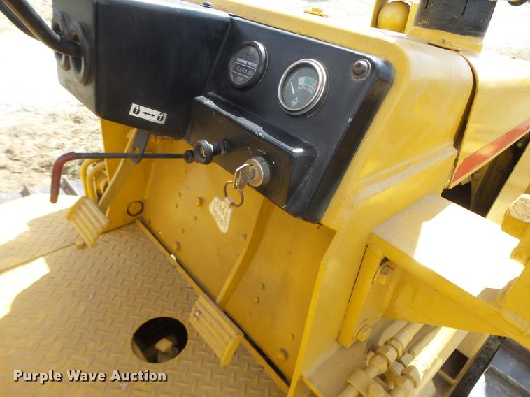 image for item DA3410 Komatsu D21P-6 dozer