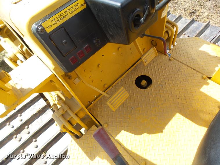 image for item DA3410 Komatsu D21P-6 dozer