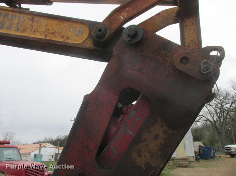 image for item DA3418 Backhoe breaker