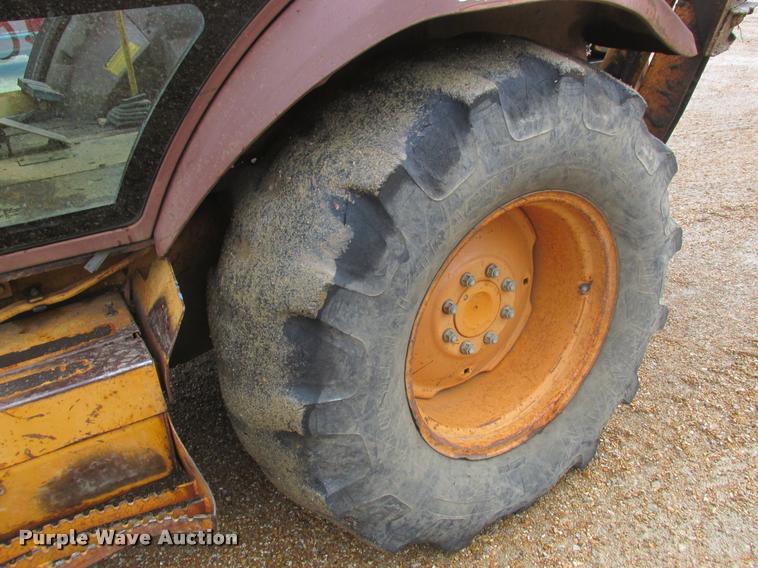 image for item DA3419 1993 Case 580 Super K backhoe