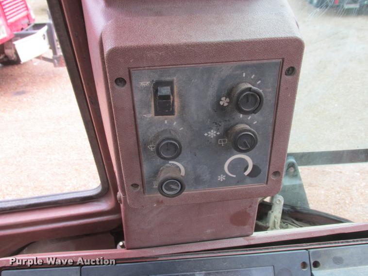 image for item DA3419 1993 Case 580 Super K backhoe