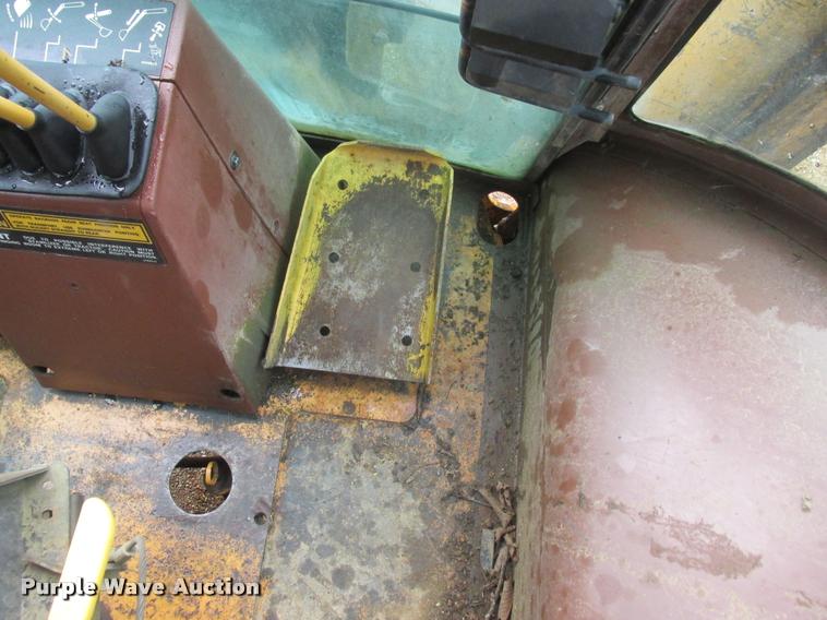 image for item DA3419 1993 Case 580 Super K backhoe