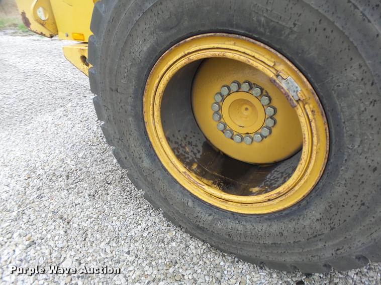 image for item DA3425 2007 Caterpillar 930G wheel loader