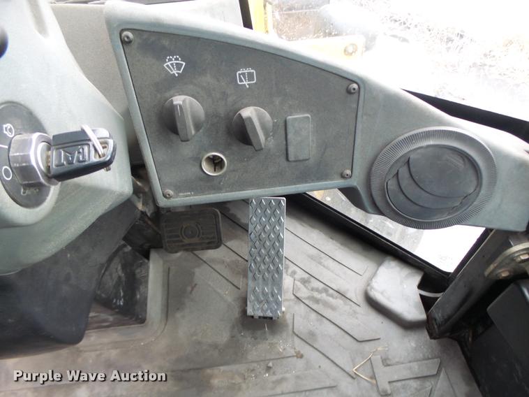 image for item DA3425 2007 Caterpillar 930G wheel loader