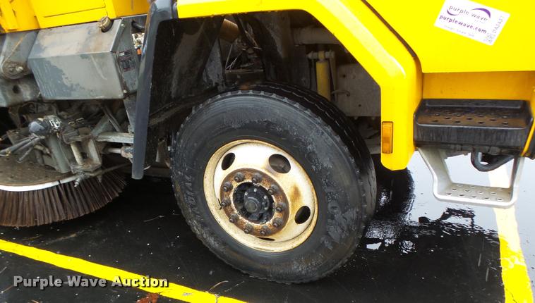 image for item DA3437 2001 Sterling SC8000 street sweeper