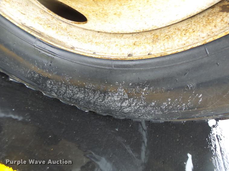 image for item DA3437 2001 Sterling SC8000 street sweeper