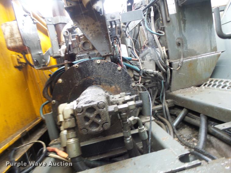 image for item DA3437 2001 Sterling SC8000 street sweeper