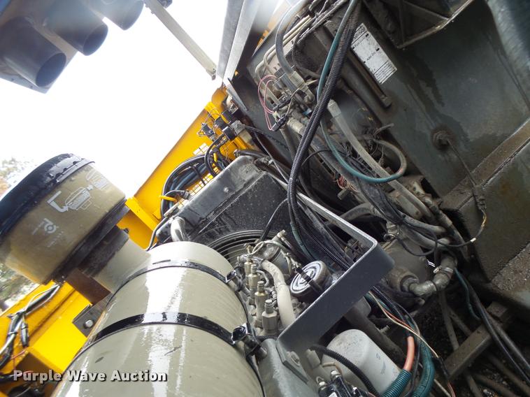 image for item DA3437 2001 Sterling SC8000 street sweeper