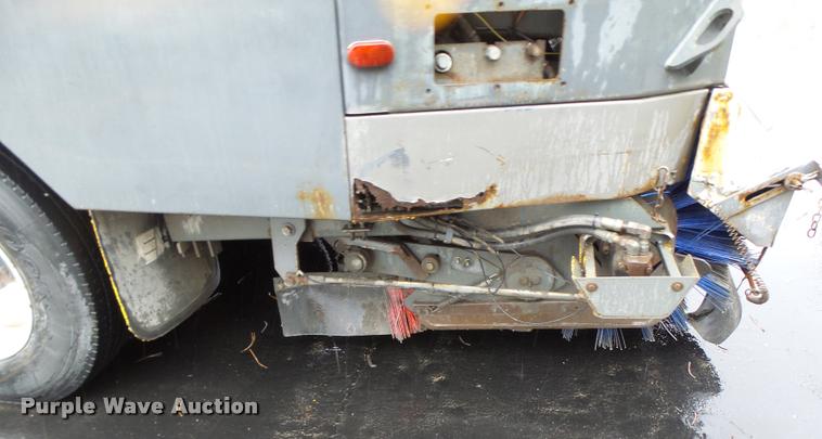 image for item DA3437 2001 Sterling SC8000 street sweeper