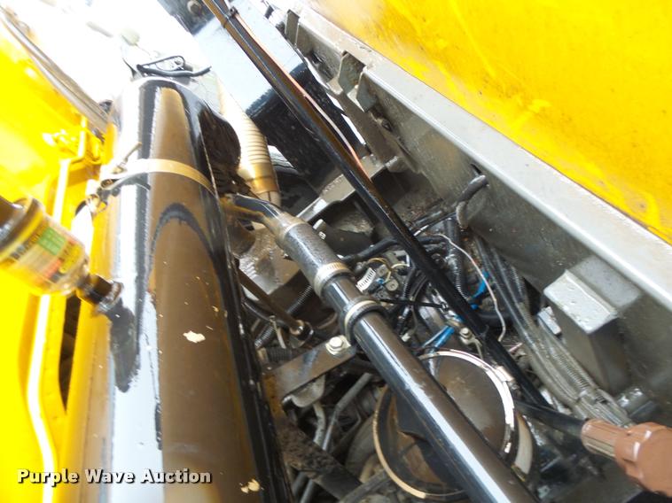 image for item DA3437 2001 Sterling SC8000 street sweeper