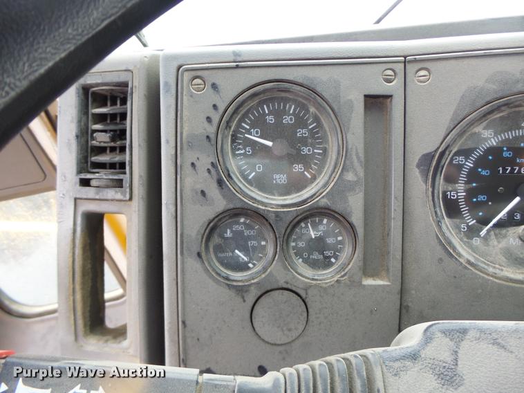 image for item DA3437 2001 Sterling SC8000 street sweeper