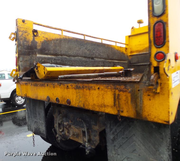 image for item DA3438 2002 International F2554 dump truck