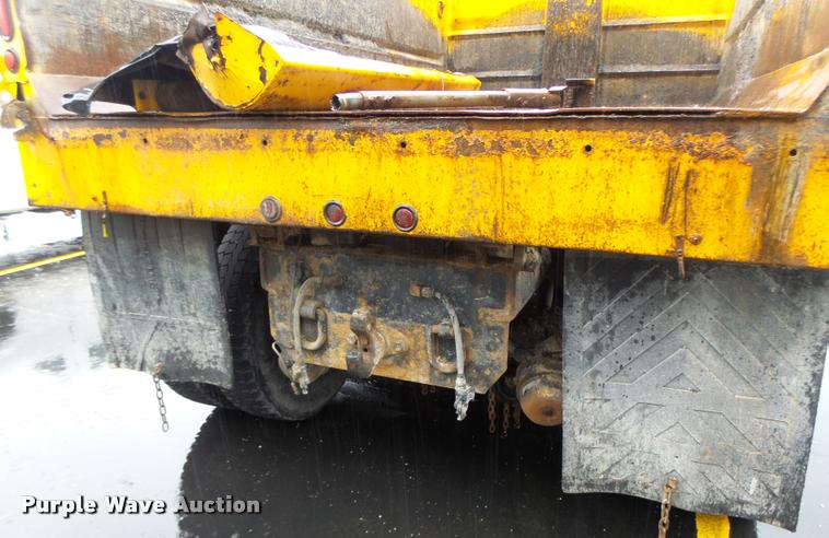 image for item DA3438 2002 International F2554 dump truck