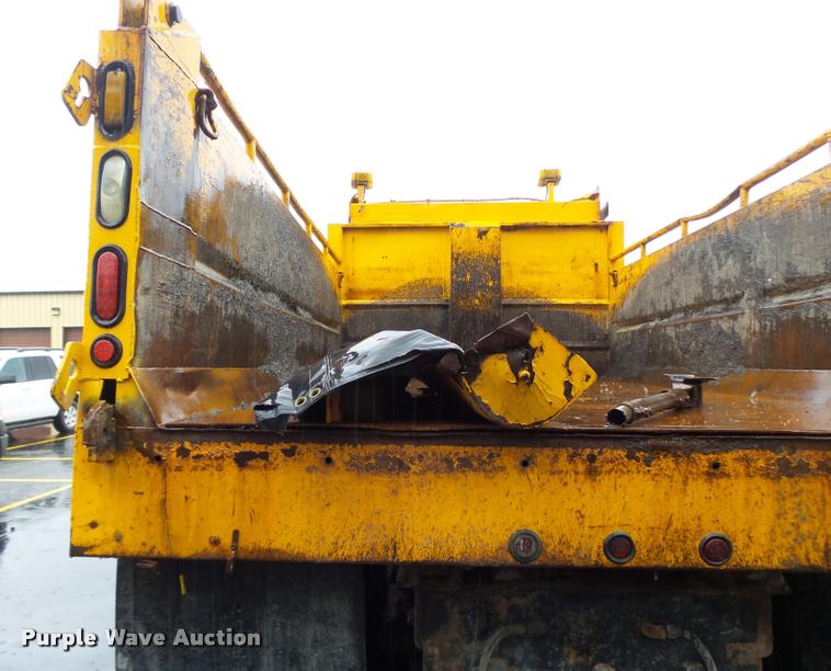 image for item DA3438 2002 International F2554 dump truck