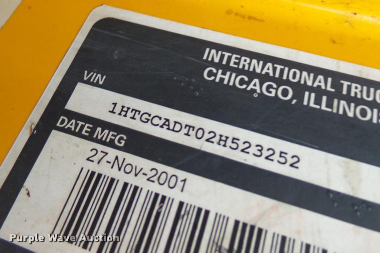 image for item DA3438 2002 International F2554 dump truck